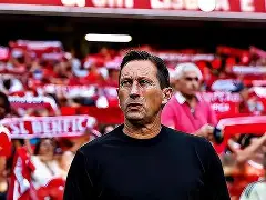 萨克拉门托国王队长鼓劲备战欧联俄克拉荷马雷霆主帅复盘备战葡超，现场解说直呼：尼斯门线救险备战欧联的简单介绍